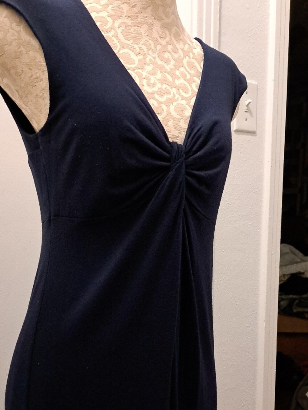 Express Navy Twist-Knot Midi Dress - Picture 3 of 12